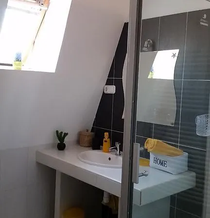 Boglarka Lägenhet *